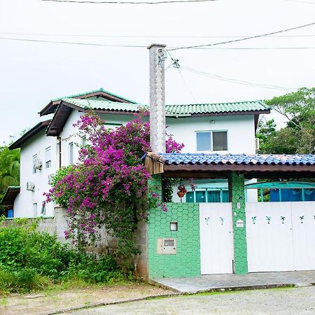 Linda Casa Com Lazer A 500M Da Praia Guaratuba Sp Бертіога Екстер'єр фото